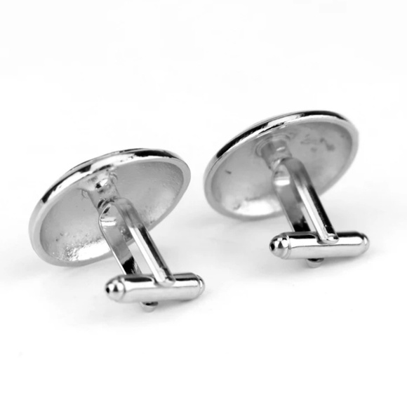 Captain America Shield Cuff Links - Picture 4 of 5